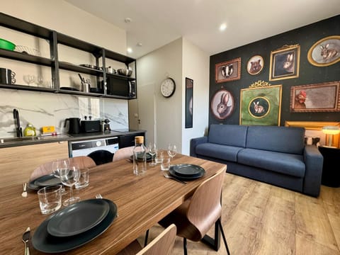 Wild Terrier- Lyon Studio Apartment in Lyon