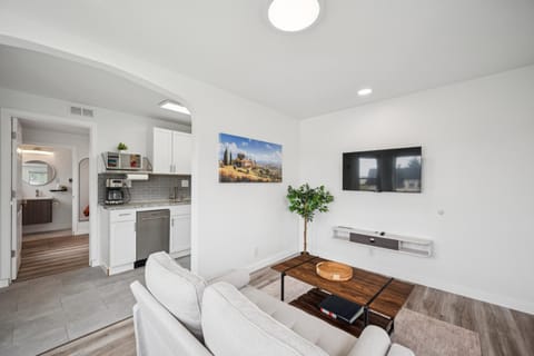 ModPod 4 Apartment in Detroit