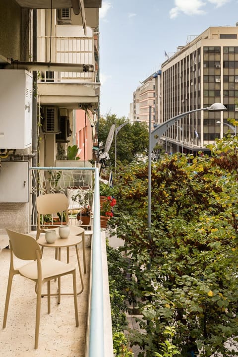 Patio, Day, View (from property/room), Balcony/Terrace