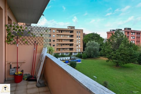 Property building, Day, Garden, View (from property/room), Balcony/Terrace, Garden view