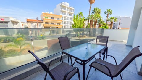 Patio, Day, View (from property/room), Balcony/Terrace