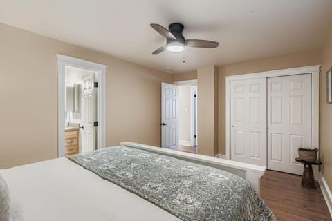 Bright and Cozy Ranch Style House Centennial House in Greenwood Village