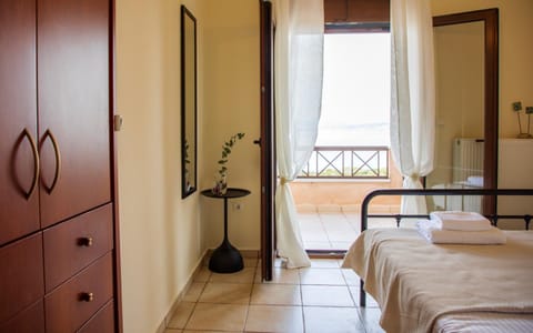 Vista Mare Aegina House in Argolis, Greece