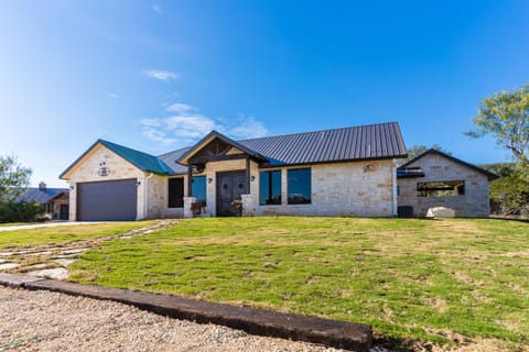 Casa Suerte House in Concan
