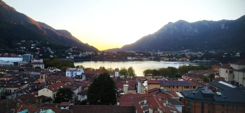 Nearby landmark, Day, Natural landscape, City view, Lake view, Mountain view, Sunset