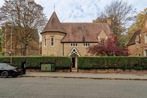 Property building, Day, Location, Parking