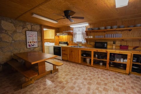 Cypress Villa 2 House in Concan