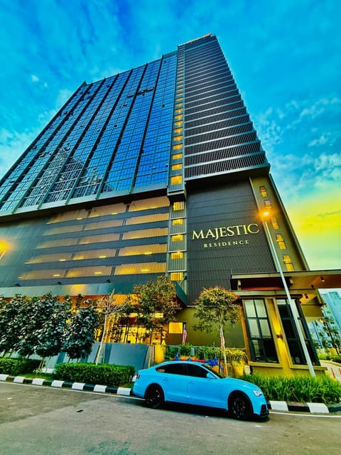 Property building, Location