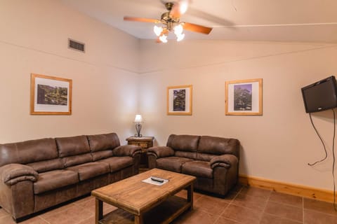 Frio Country #17 House in Concan