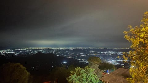 City view, Mountain view