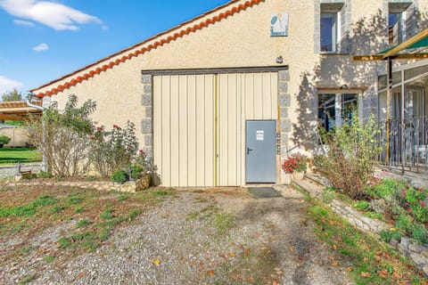 Gîte Mélano - La Grange du Logis Apartment in Provence-Alpes-Côte d'Azur