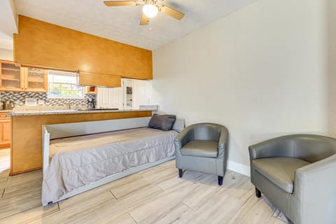 Anglers Escape with River Access JAX Townhome House in Jacksonville