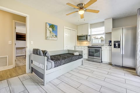 Waterfront JAX Townhome with River Access! House in Jacksonville