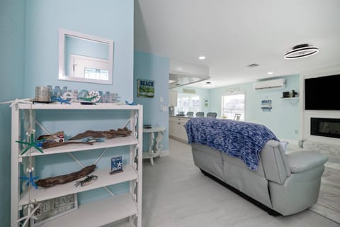 Waterfront Paradise on Hernando Beach House in Hernando Beach