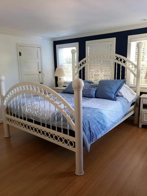 Capitola Pelican House House in Capitola