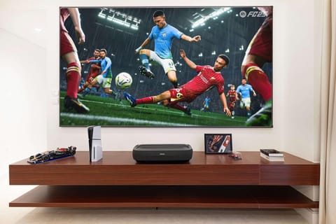 The F1 Scene Designer Apartment With120 Inch Apartment in Abu Dhabi