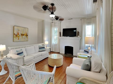 Coast A While by Tybee Vacation Rentals House in Tybee Island