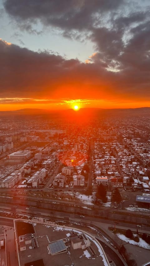 38th Floor - SkyView Oasis - B Apartment in Skopje