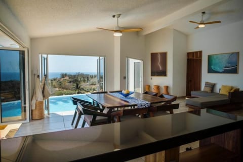 Casa Cumbres - Ocean View Villa in Brisas de Zicatela