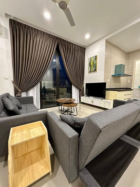 Communal lounge/ TV room, TV and multimedia, Living room, Seating area