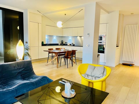 Communal lounge/ TV room, Living room, Lounge or bar, Banquet/Function facilities, Seating area