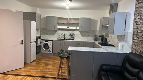 Perfect Stay Near Glasgow Town Apartment in Glasgow