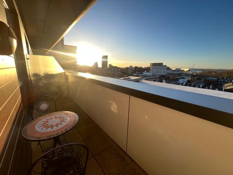 View (from property/room), Balcony/Terrace, Sunset