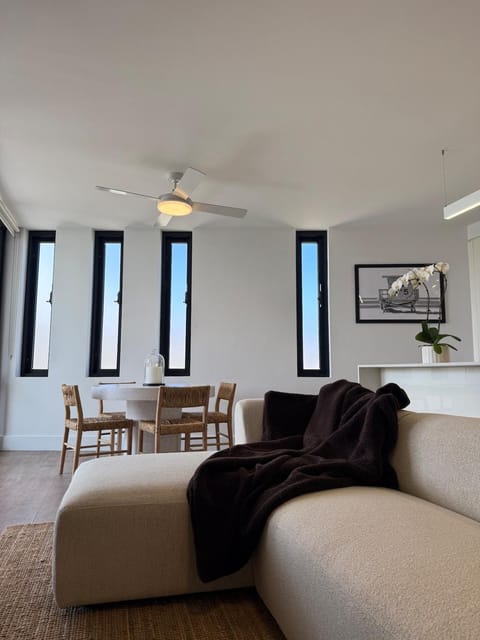 Living room, air conditioner
