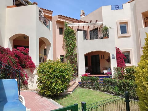 Property building, Garden view