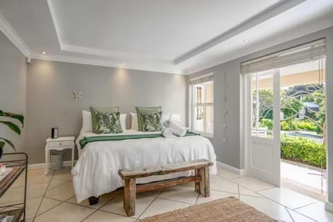 Bed, Garden, Balcony/Terrace, Bedroom