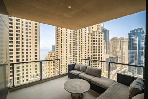 Property building, Balcony/Terrace