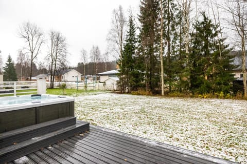 Winter, Inner courtyard view