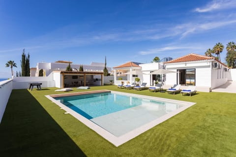 Garden, Swimming pool