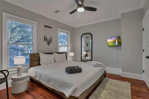 Charming Historic Getaway in the Heart of Columbus Apartment in Ohio