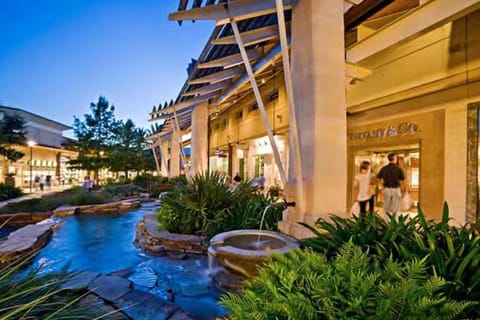 City view, Shopping Area