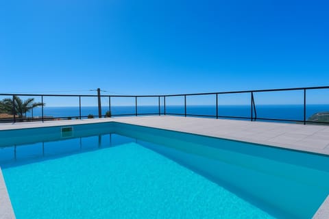 Pool view, Sea view, Swimming pool
