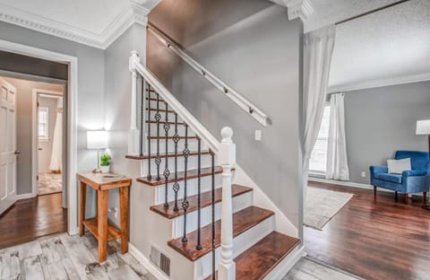Near Downtown, Shelby Parks Farm - Haddington Home House in Memphis