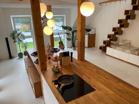 View (from property/room), Kitchen or kitchenette, Living room, Photo of the whole room, Business facilities, Seating area, Dining area, Entertainment