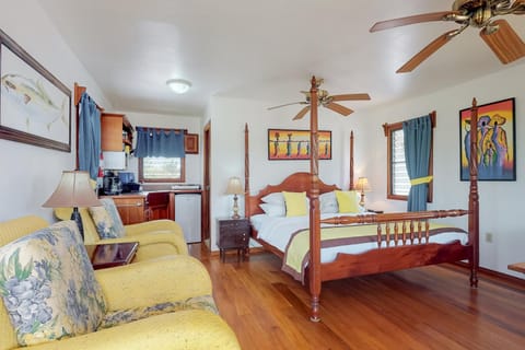 Yellowtail Cabana at Latitude Adjustment -Gold Standard Certified Hotel in Hopkins