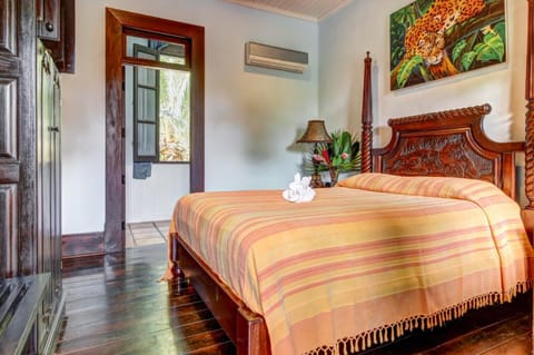 Jaguar Room at Mahogany Hall -Gold Standard Certified House in Cayo District