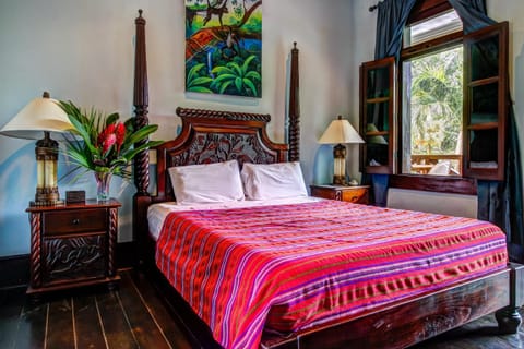 Monkey Room at Mahogany Hall -Gold Standard Certified House in Cayo District