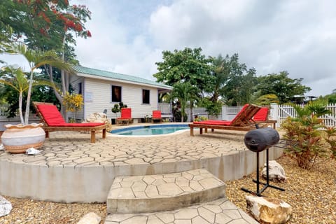 Purple Crown Fairy Cabana at Latitude Adjustment -Gold Standard Certified Hotel in Hopkins