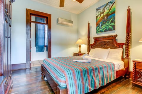 Parrot Room at Mahogany Hall -Gold Standard Certified House in Cayo District