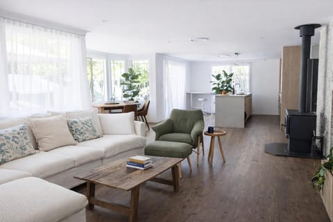 Living room, kitchen