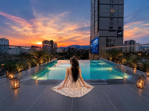 Property building, Patio, Day, Night, People, Natural landscape, View (from property/room), Balcony/Terrace, Pool view, Swimming pool, Sunrise, Sunset, group of guests, sunbed