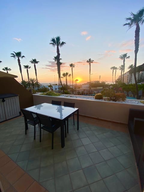 View (from property/room), Balcony/Terrace, Sea view, Sunrise