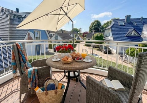Day, View (from property/room), Balcony/Terrace, Dining area
