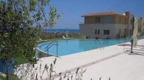 Property building, Pool view, Sea view, Swimming pool