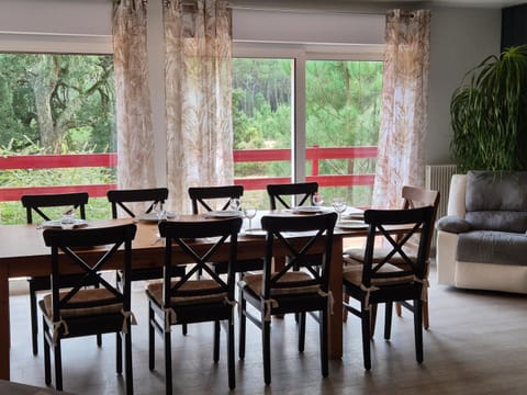 Dining area, Garden view