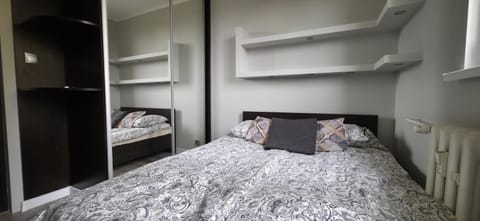 Bed, Photo of the whole room, Bedroom, wardrobe